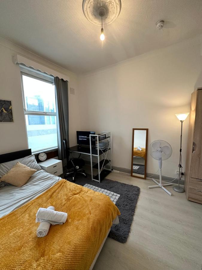 Superb Modern Flat In Kings Cross Daire Londra Dış mekan fotoğraf